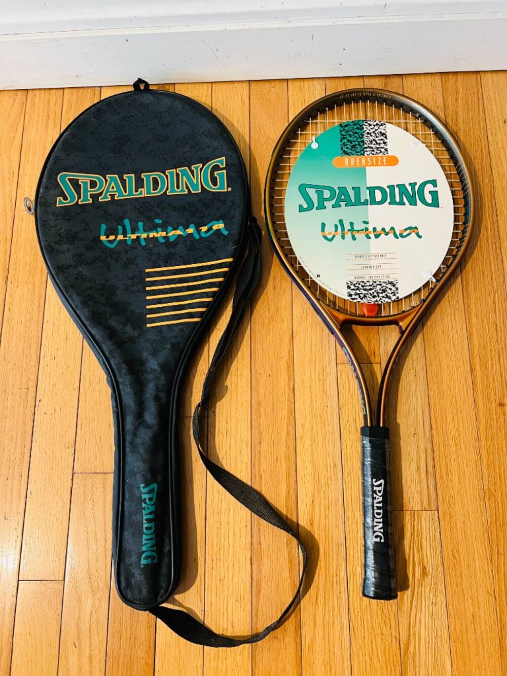 Vintage RARE New Dead Stock Spalding Tennis Racket and Case Bag - Picture 4 of 16